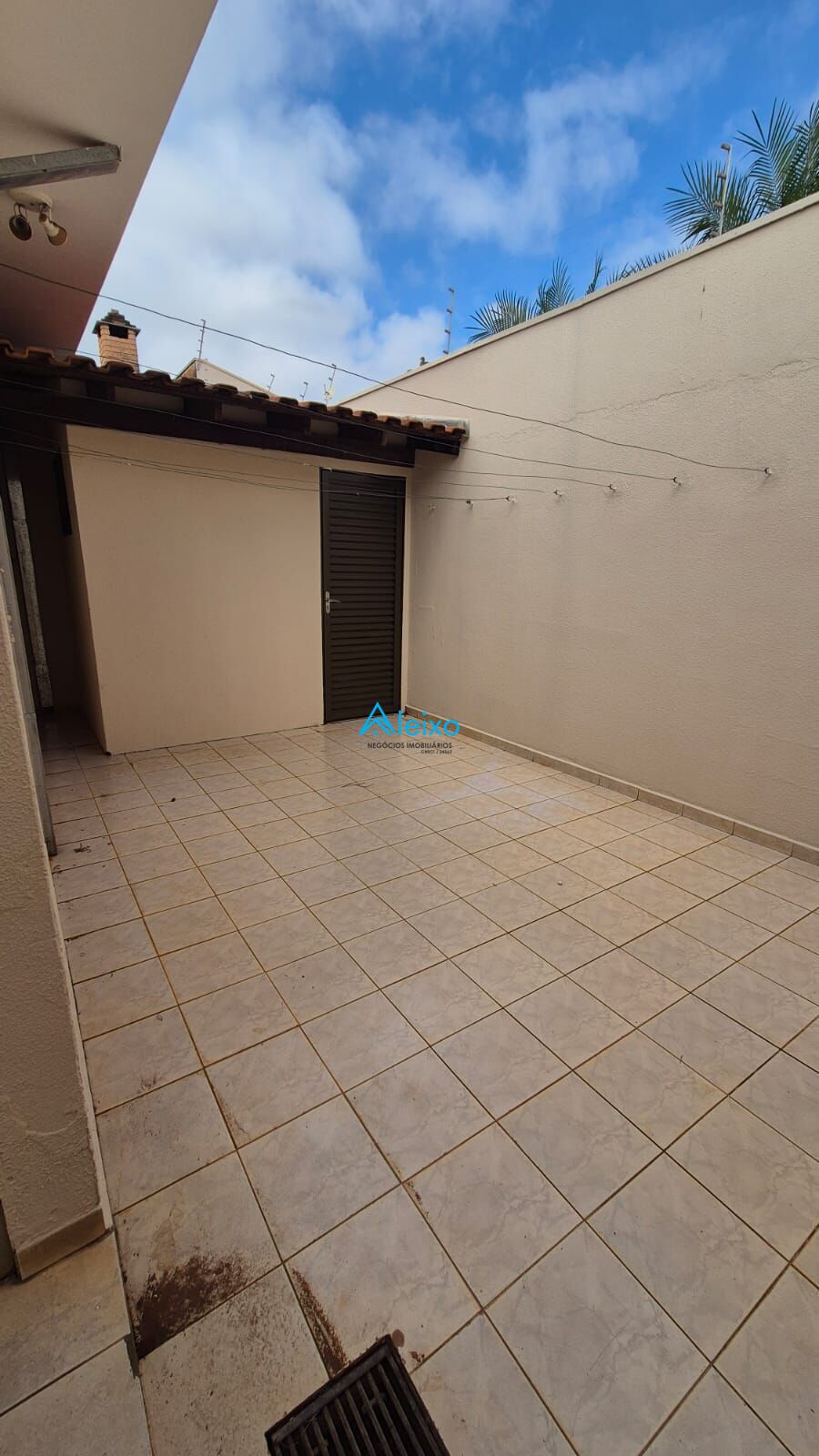 Casa com 5 quartos para aluguel, 284m² — foto 55 de 60