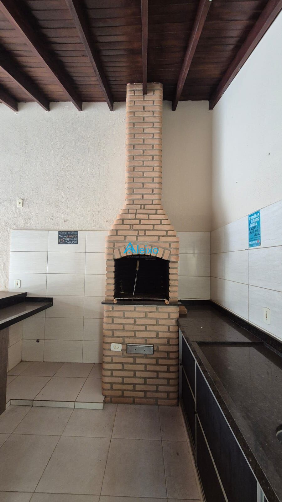 Casa com 5 quartos para aluguel, 284m² — foto 44 de 60