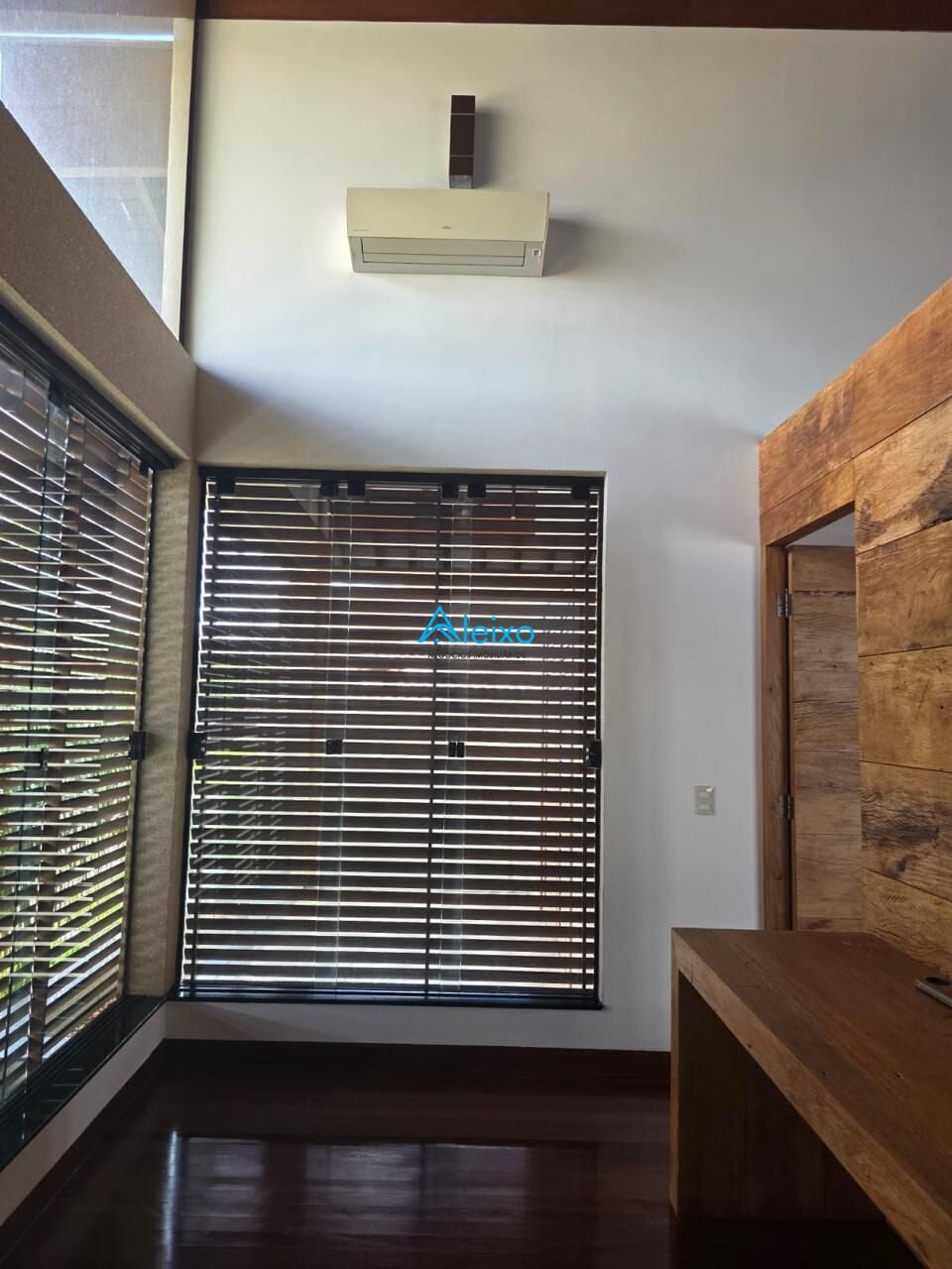 Casa com 5 quartos à venda, 362m² — foto 19 de 24