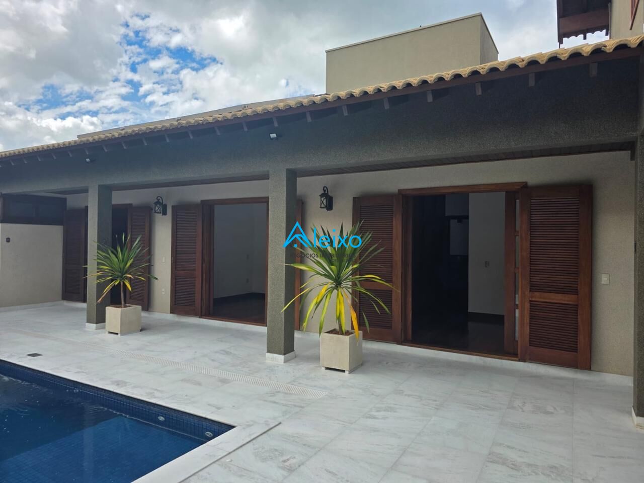 Casa com 5 quartos à venda, 362m² — foto 24 de 24