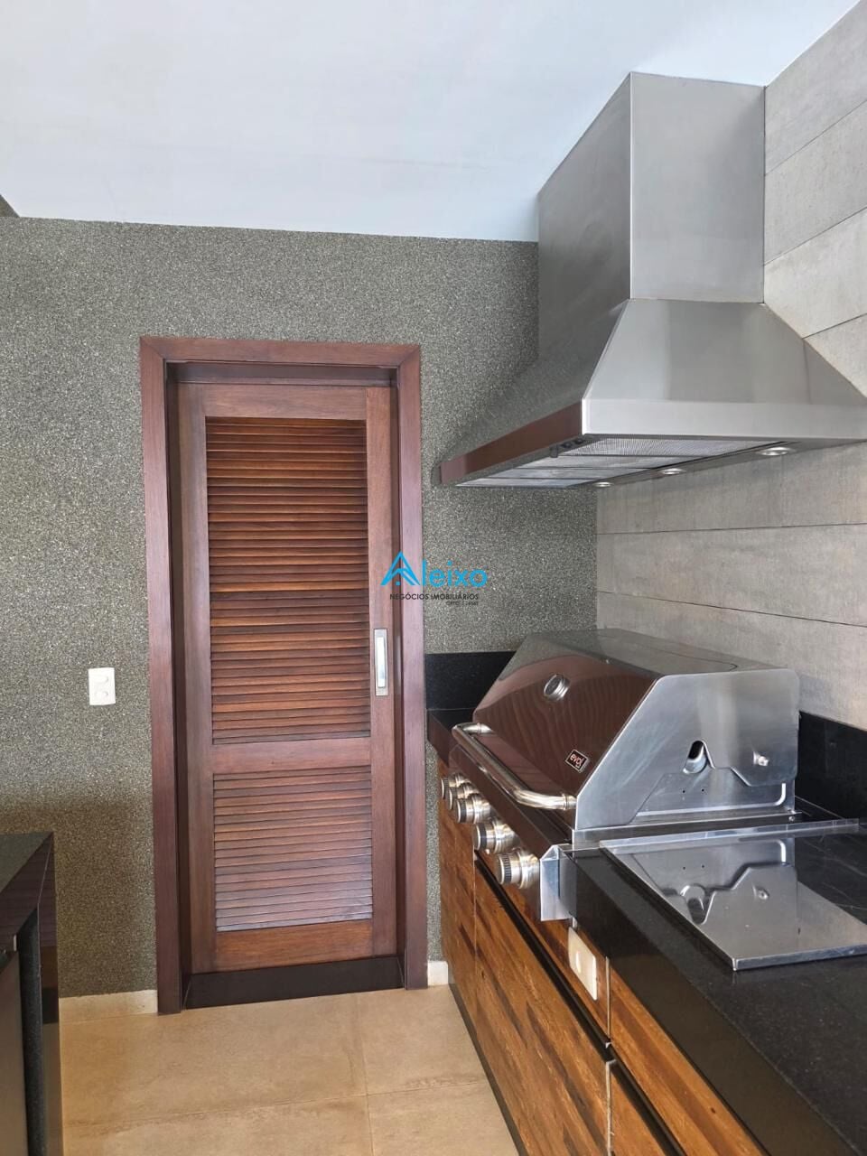 Casa com 5 quartos à venda, 362m² — foto 5 de 24