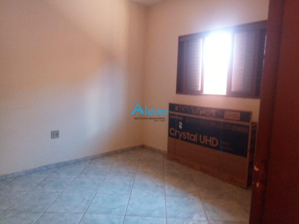 Casa com 3 quartos à venda, 406m² — foto 18 de 20