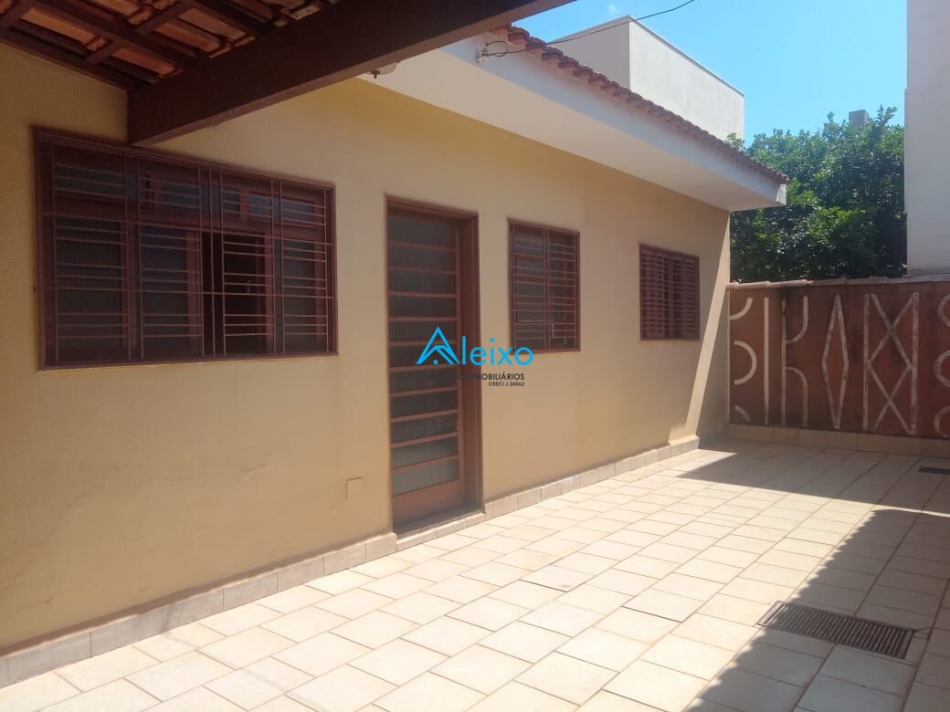 Casa com 3 quartos à venda, 406m² — foto 12 de 20