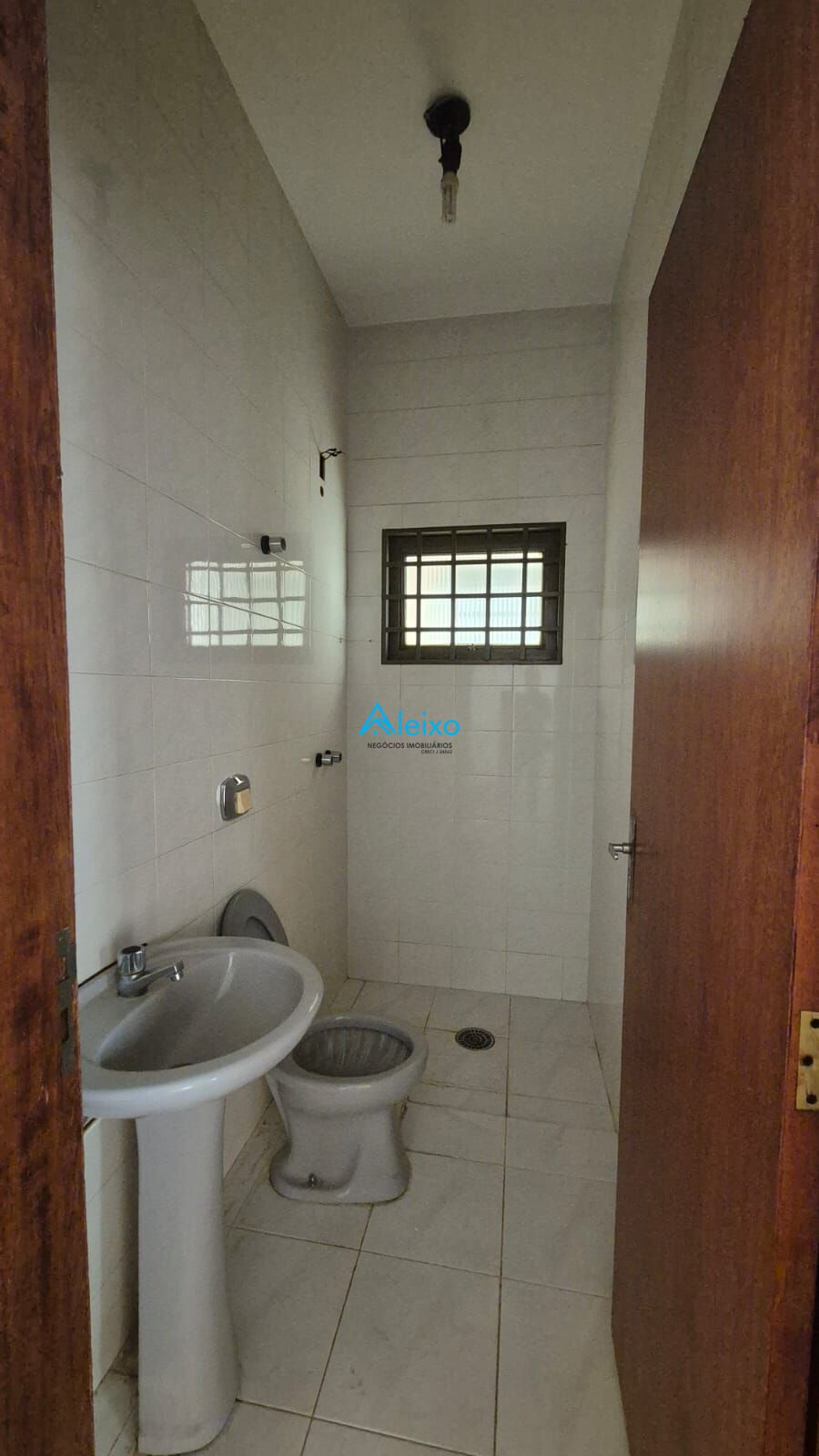 Casa com 5 quartos à venda, 284m² — foto 26 de 40