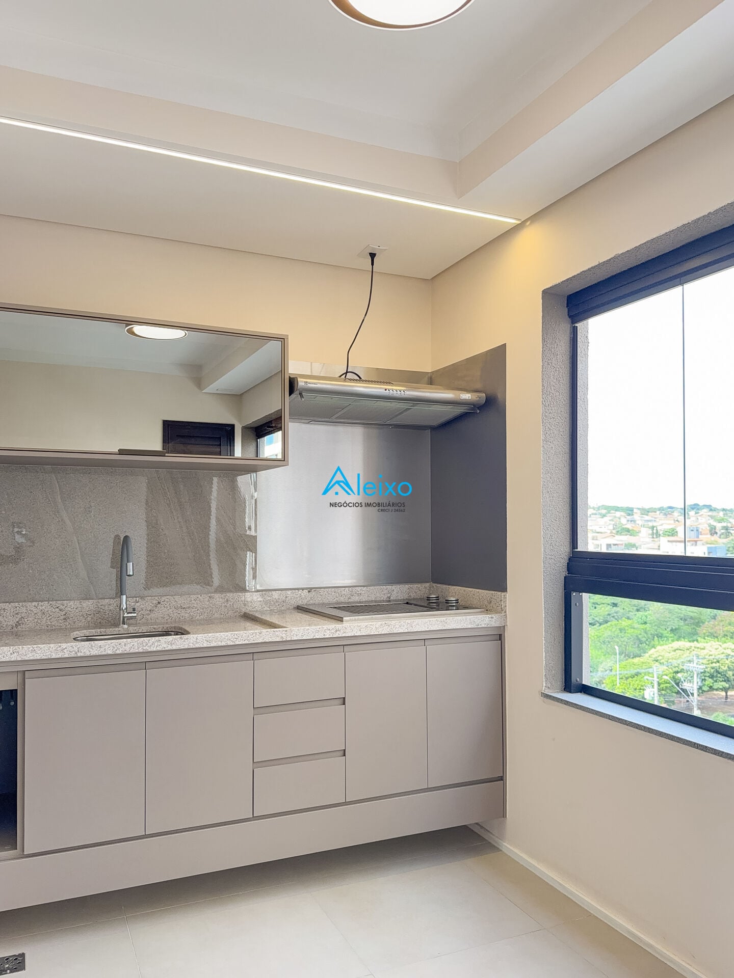 Apartamento com 2 quartos à venda, 73m² — foto 13 de 47