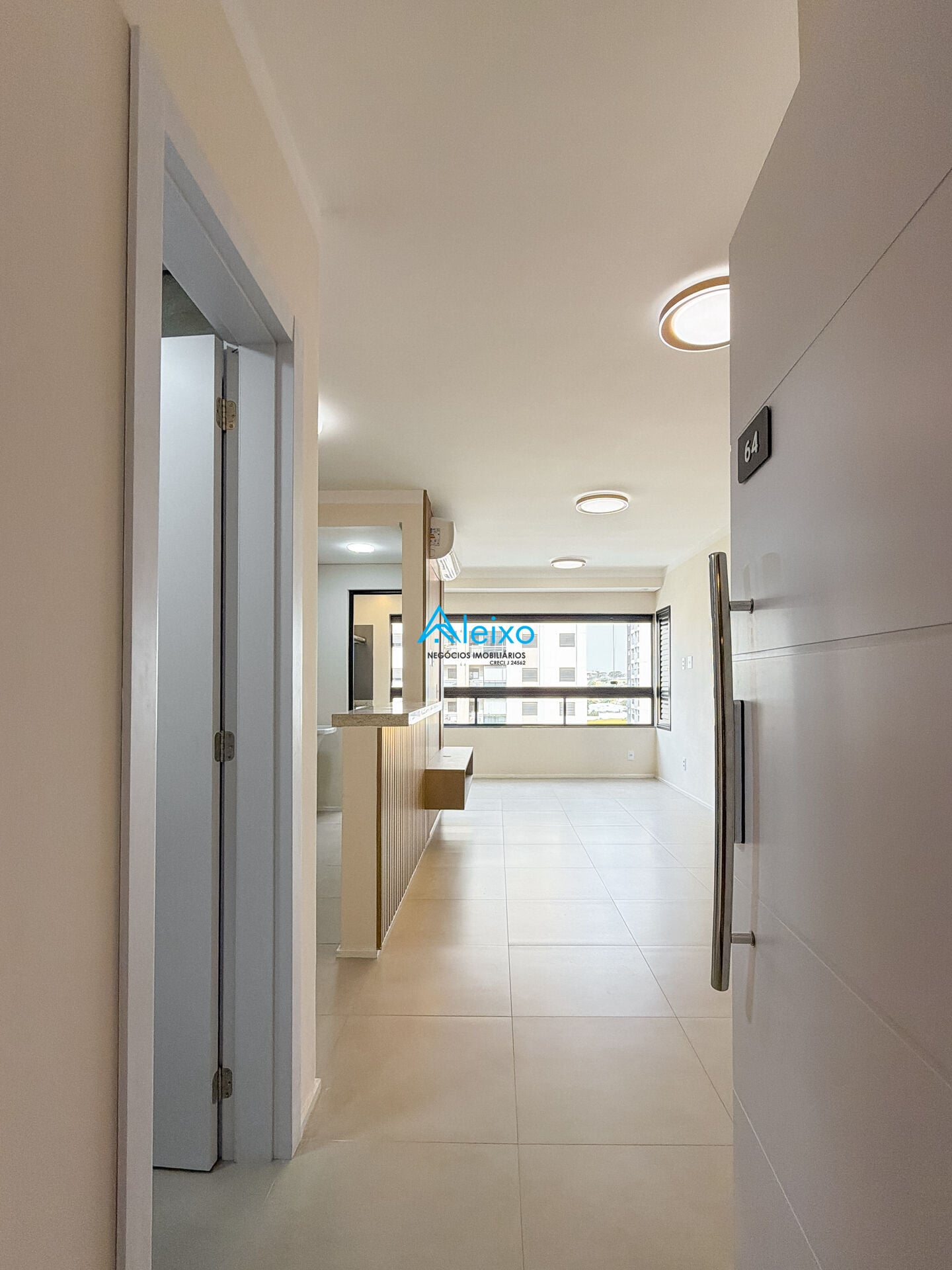 Apartamento com 2 quartos à venda, 73m² — foto 9 de 47