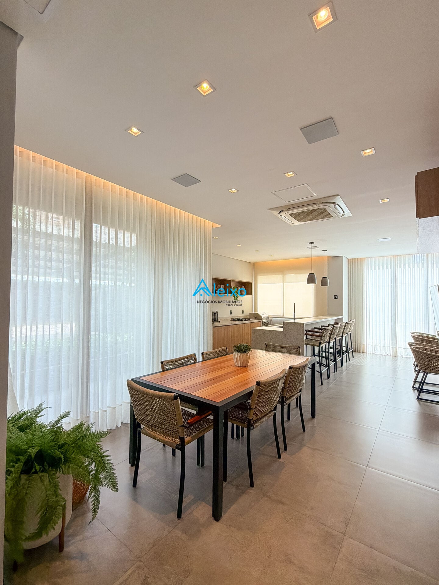 Apartamento com 2 quartos à venda, 73m² — foto 33 de 47