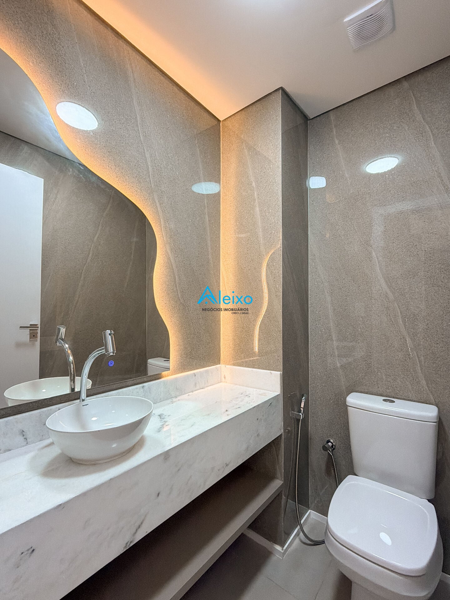 Apartamento com 2 quartos à venda, 73m² — foto 20 de 47