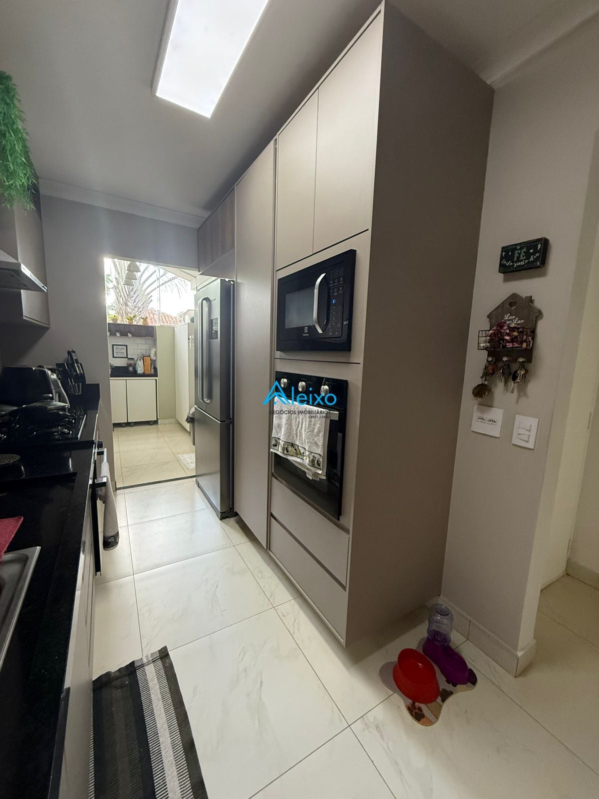 Casa de Condomínio com 3 quartos à venda, 144m² — foto 12 de 22