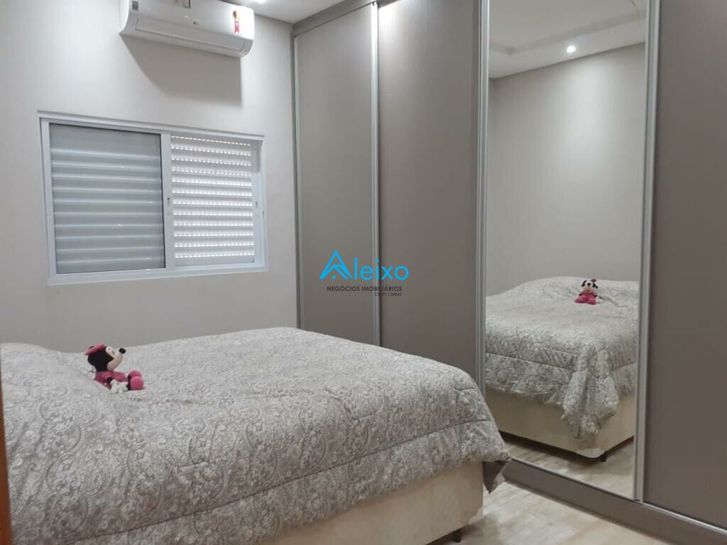 Casa com 2 quartos à venda — foto 8 de 20