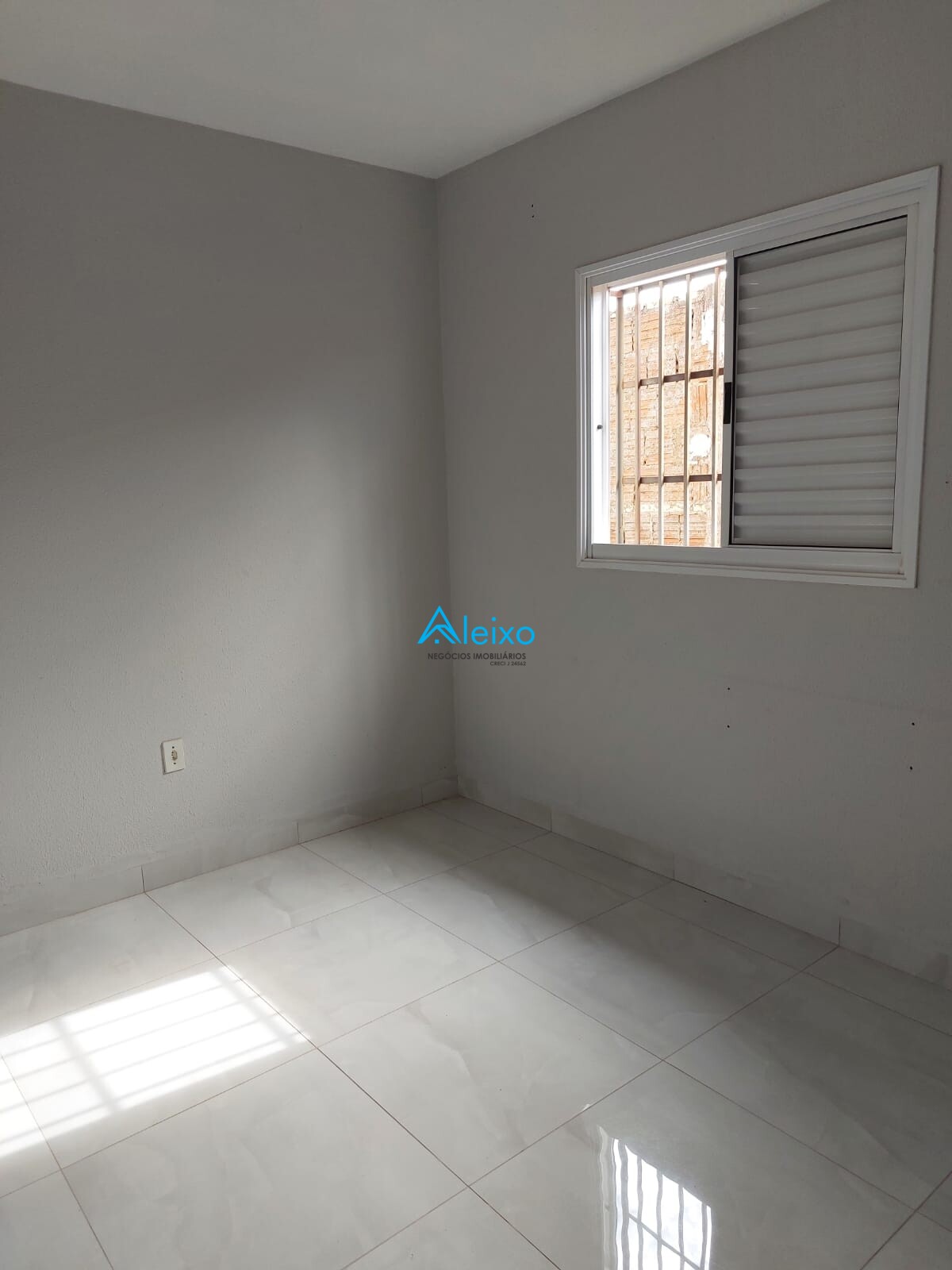 Casa com 2 quartos à venda — foto 5 de 6
