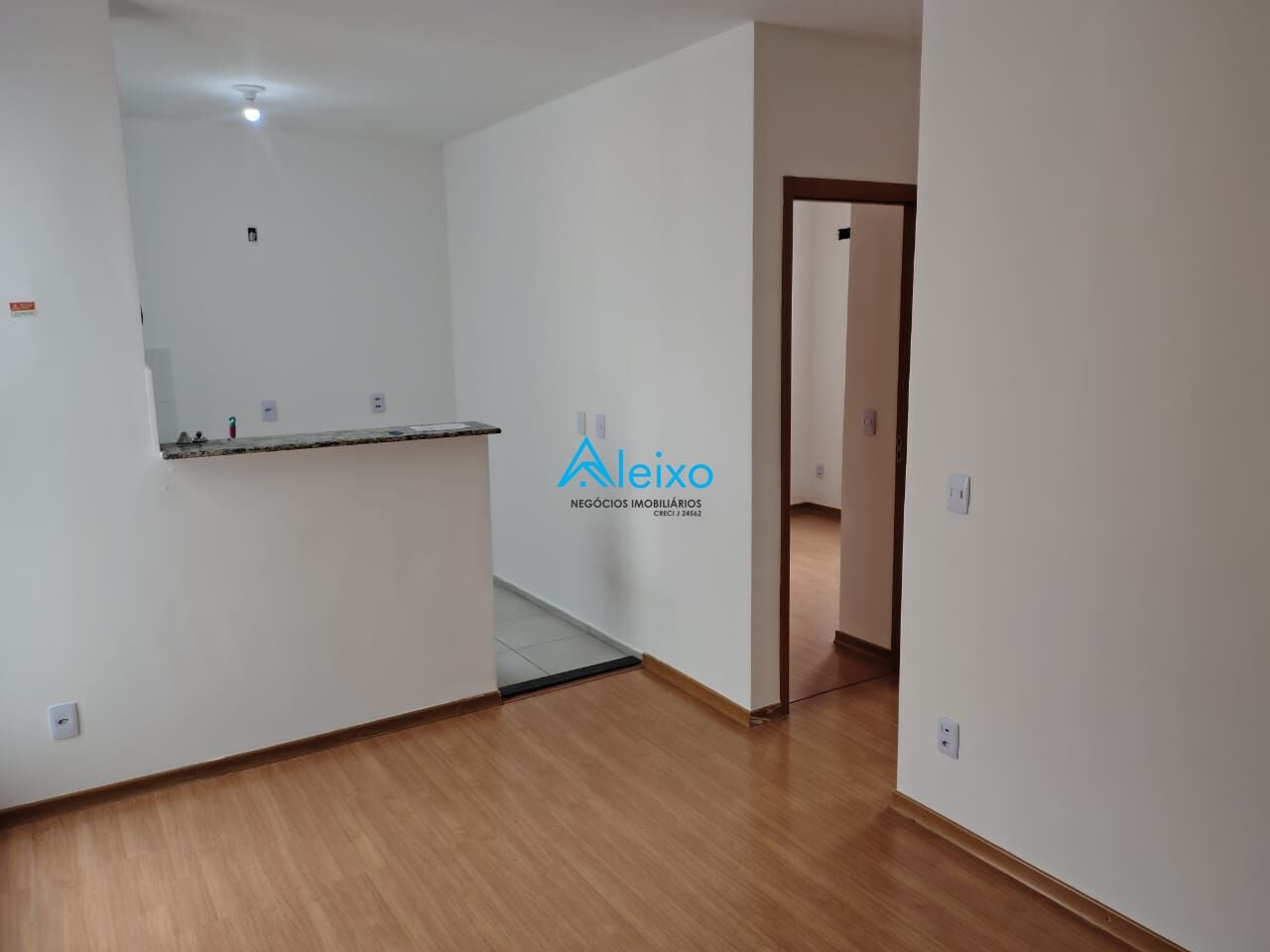Apartamento com 2 quartos para aluguel, 50m² — foto 6 de 10