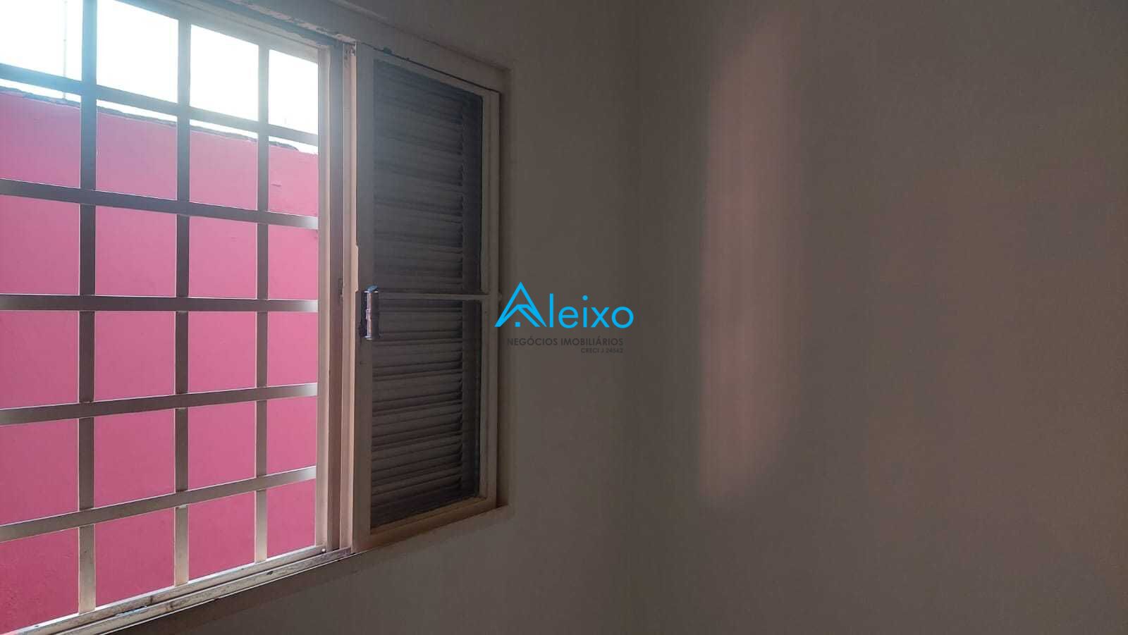 Casa com 3 quartos à venda, 124m² — foto 7 de 12