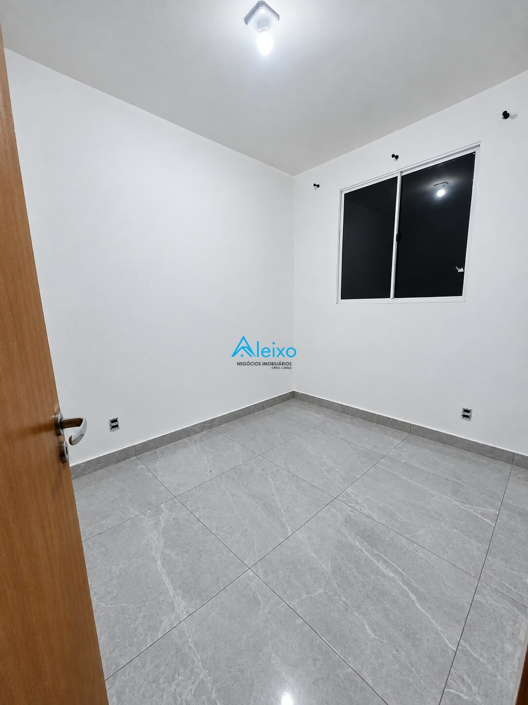 Apartamento com 2 quartos para aluguel, 43m² — foto 6 de 7