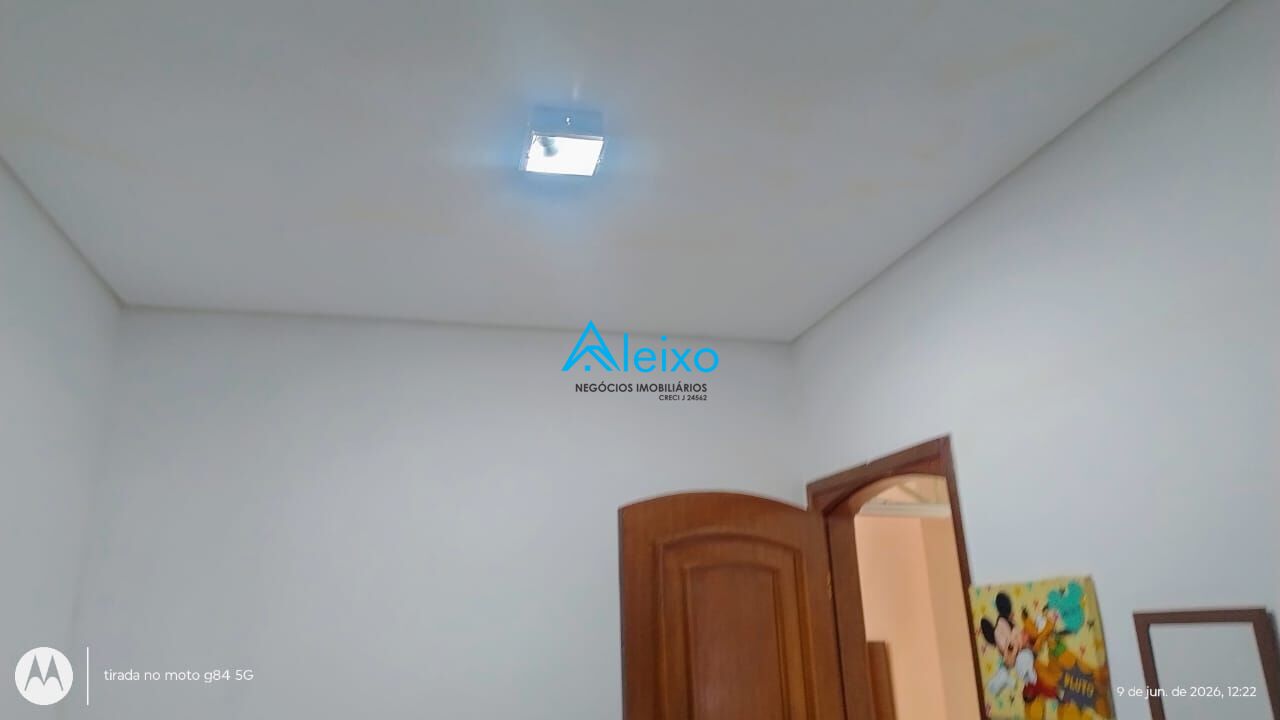 Casa com 3 quartos à venda, 150m² — foto 13 de 18