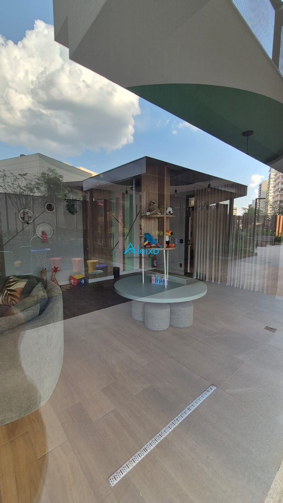 Apartamento com 2 quartos para aluguel, 78m² — foto 31 de 40