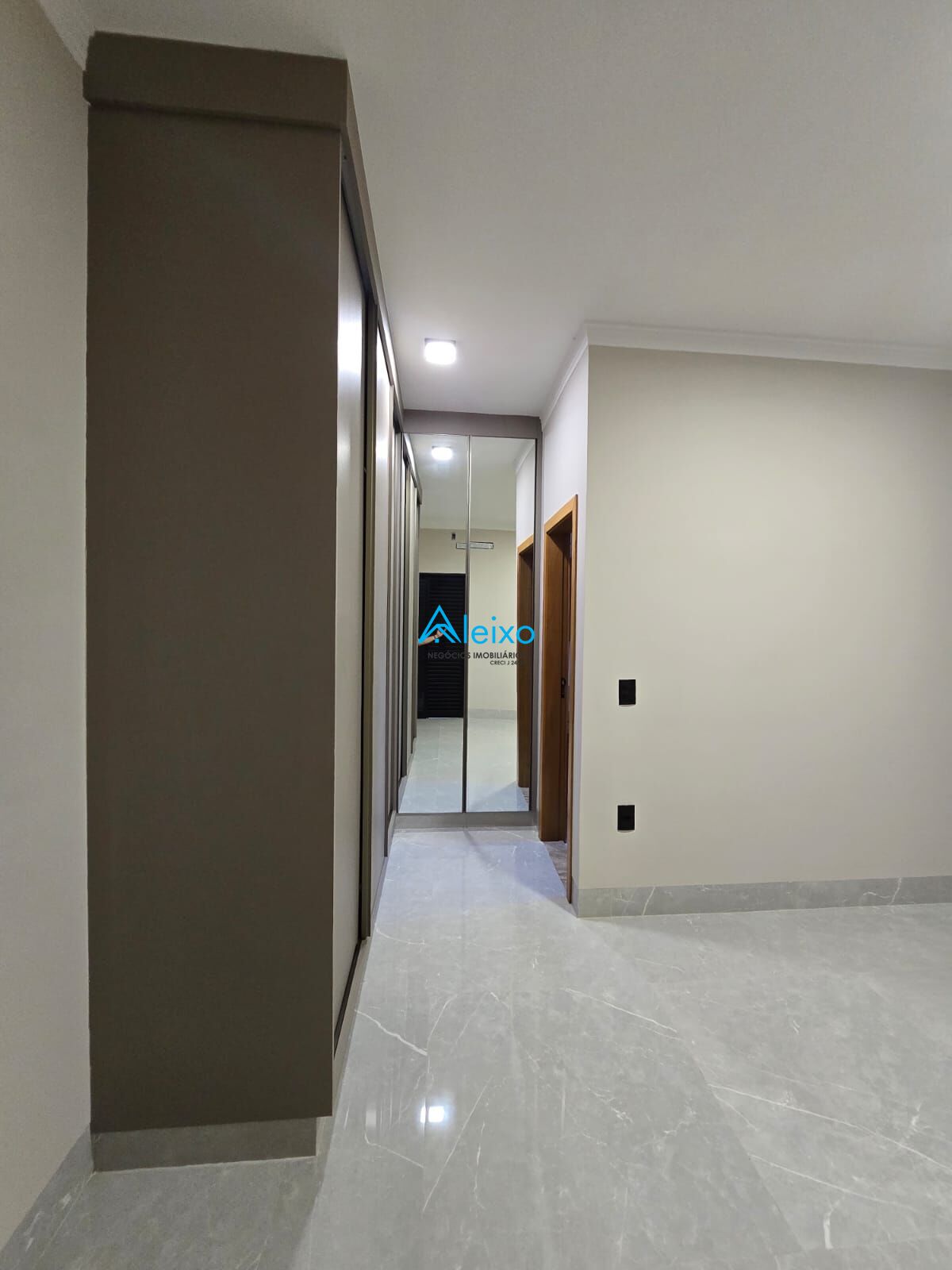 Casa com 3 quartos à venda, 117m² — foto 12 de 24