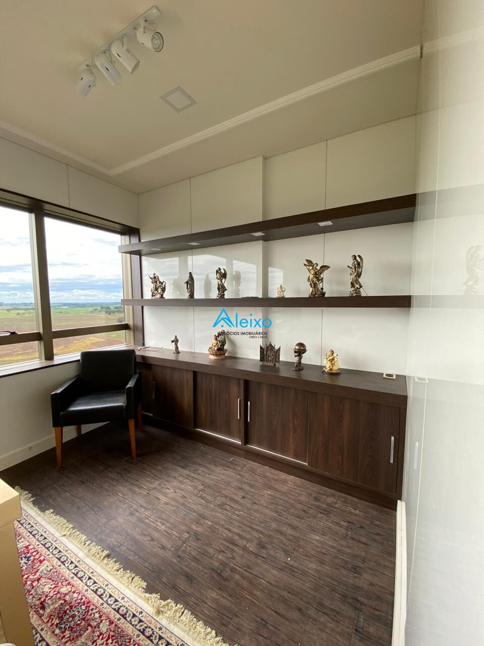 Conjunto Comercial / Sala à venda — foto 8 de 9