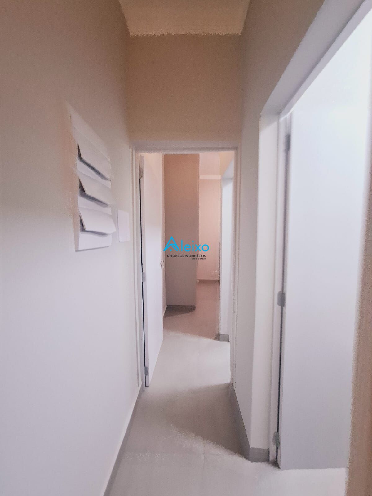 Casa com 3 quartos à venda, 180m² — foto 15 de 27