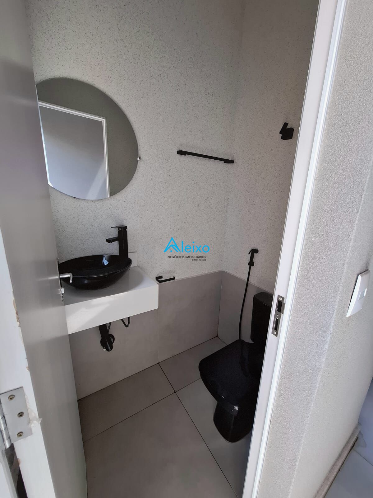 Casa com 3 quartos à venda, 180m² — foto 20 de 27