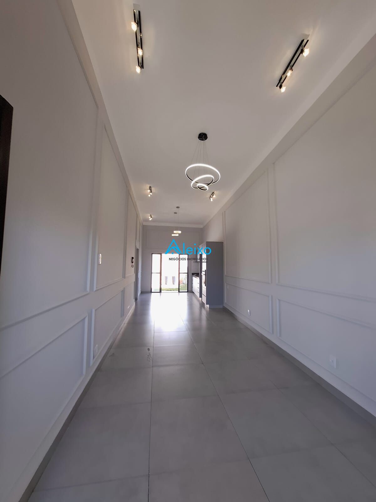 Casa com 3 quartos à venda, 180m² — foto 5 de 27