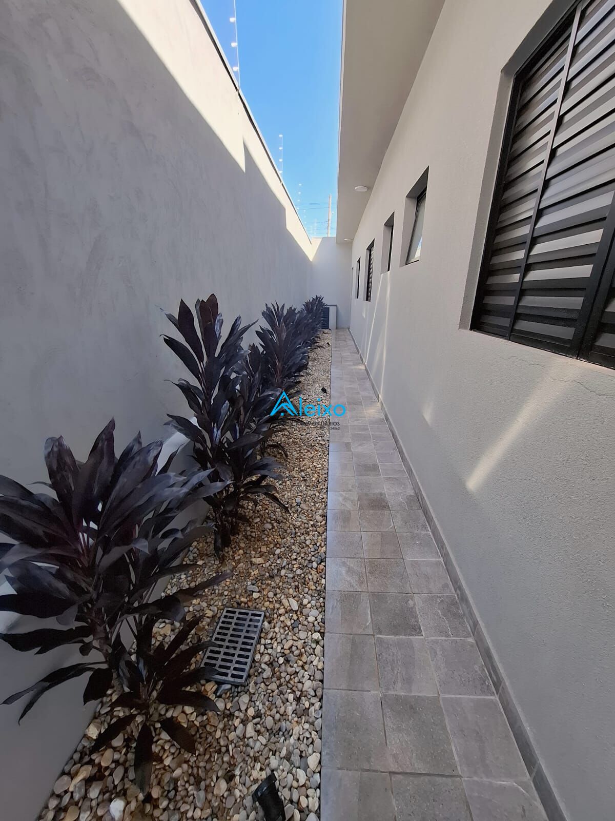 Casa com 3 quartos à venda, 180m² — foto 26 de 27