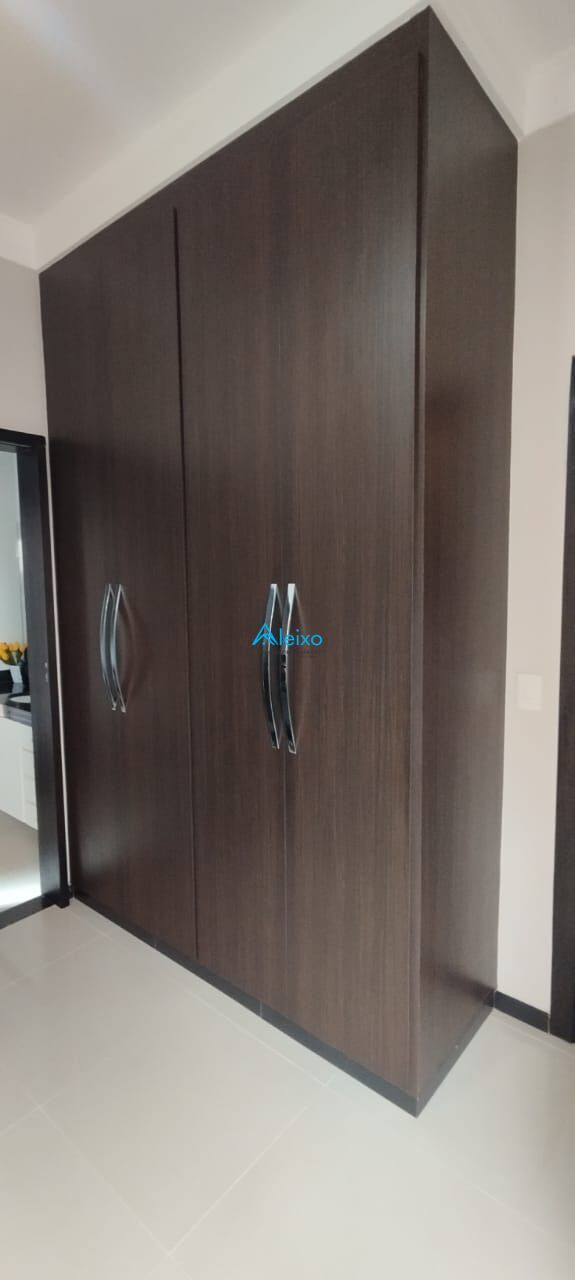 Casa de Condomínio com 3 quartos à venda, 180m² — foto 9 de 17