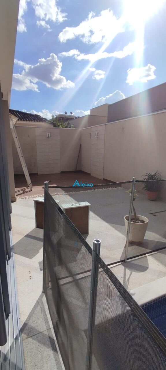 Casa de Condomínio com 3 quartos à venda, 180m² — foto 17 de 17