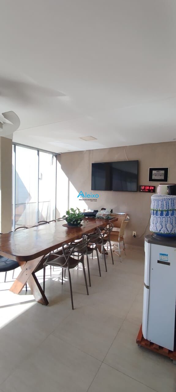 Casa de Condomínio com 3 quartos à venda, 180m² — foto 4 de 17