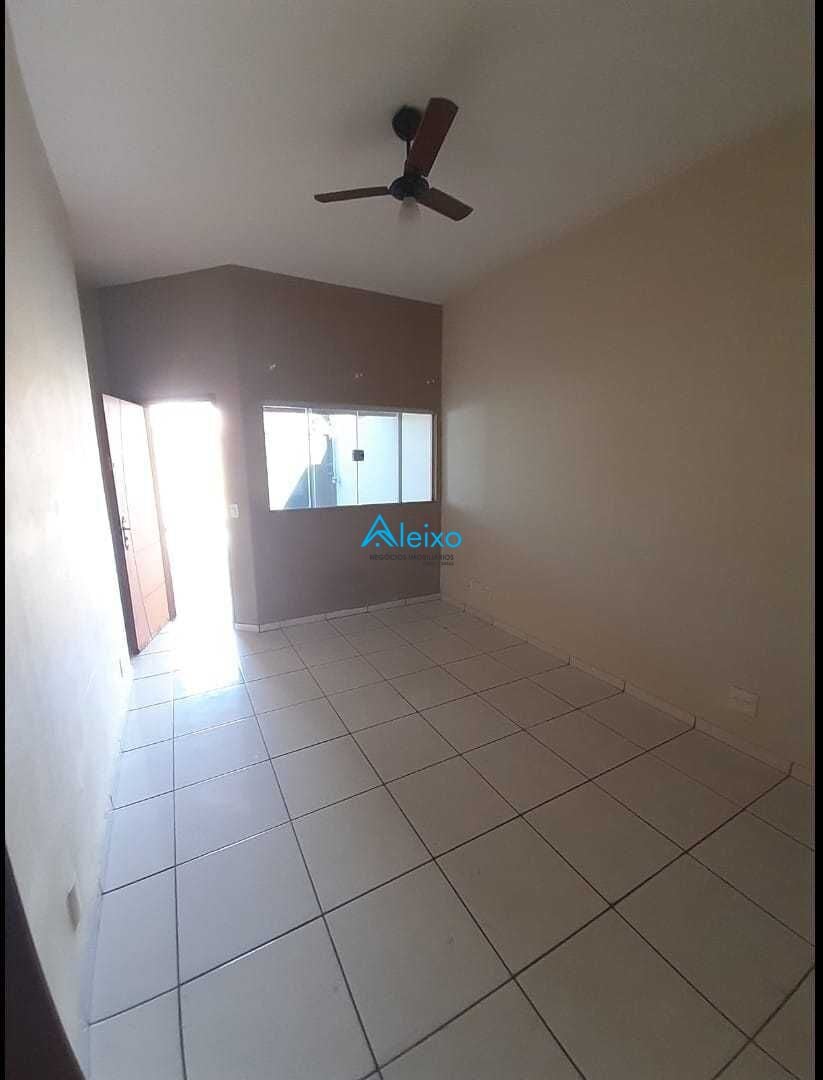 Casa com 3 quartos à venda, 115m² — foto 14 de 18