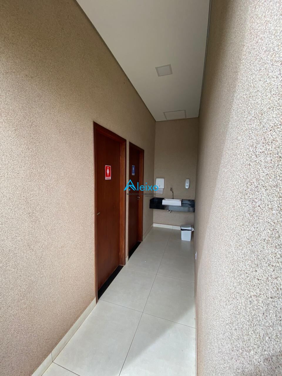 Terreno / Lote / Condomínio à venda — foto 10 de 13