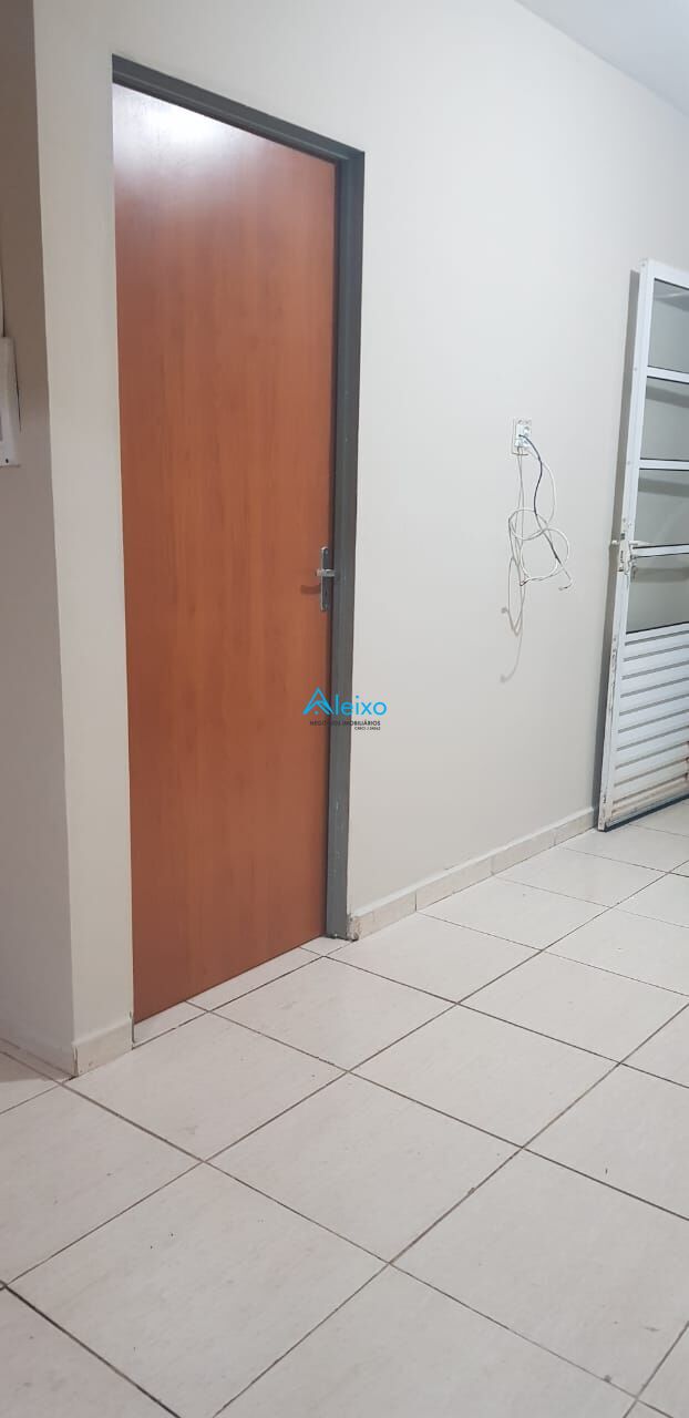 Casa com 2 quartos para aluguel — foto 7 de 10