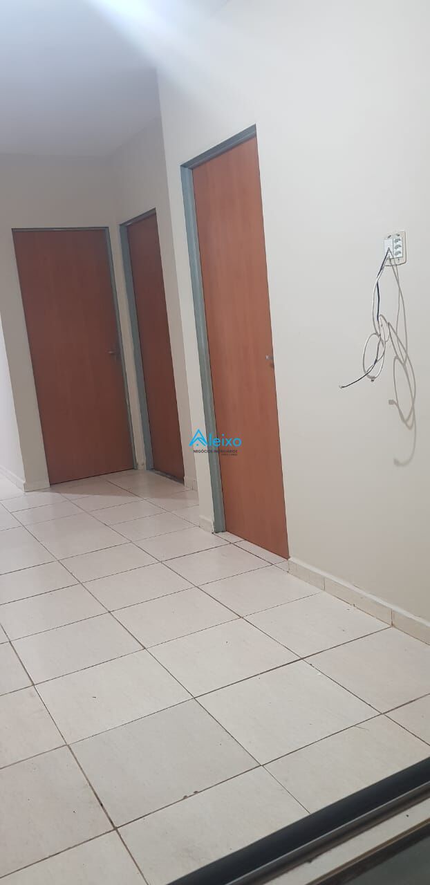 Casa com 2 quartos para aluguel — foto 8 de 10