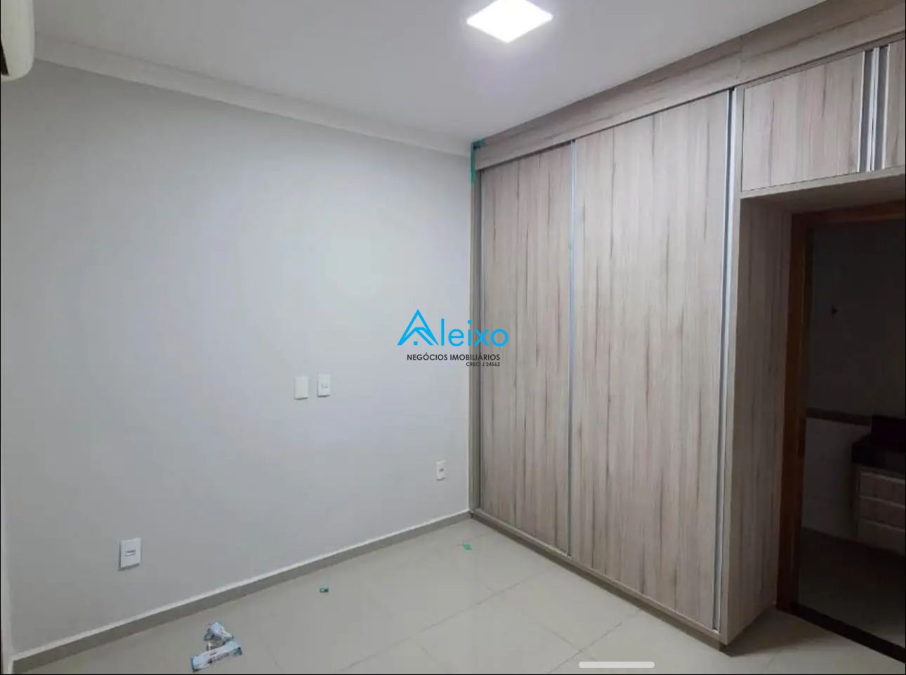 Casa de Condomínio com 3 quartos à venda, 163m² — foto 11 de 16