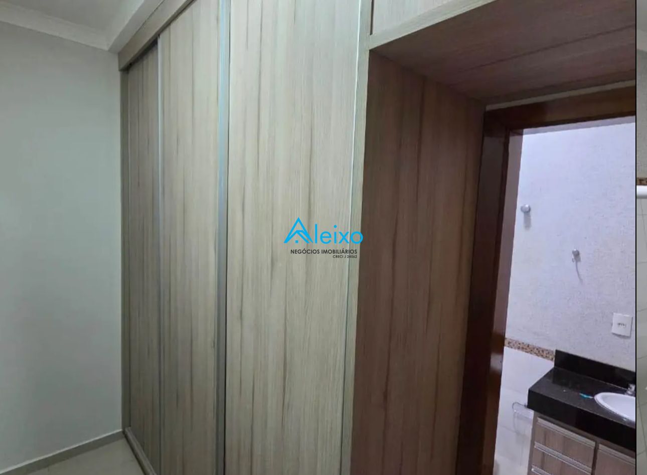 Casa de Condomínio com 3 quartos à venda, 163m² — foto 12 de 16