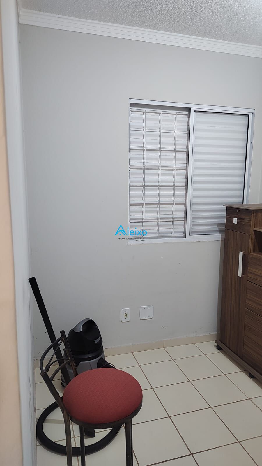 Casa de Condomínio com 3 quartos à venda, 180m² — foto 12 de 19