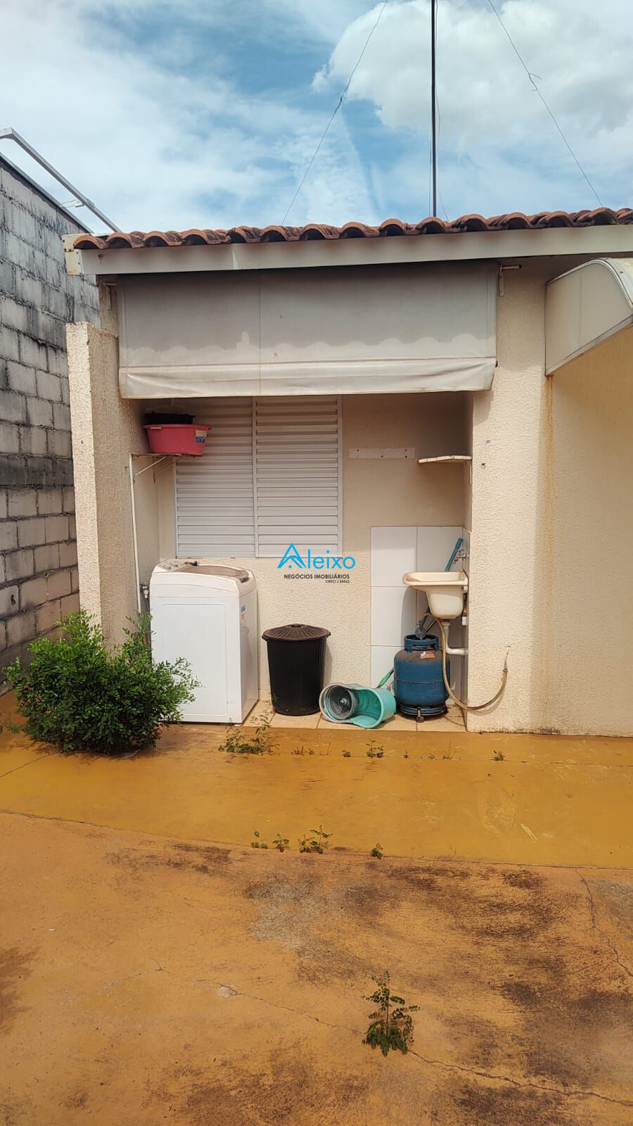 Casa de Condomínio com 3 quartos à venda, 180m² — foto 18 de 19