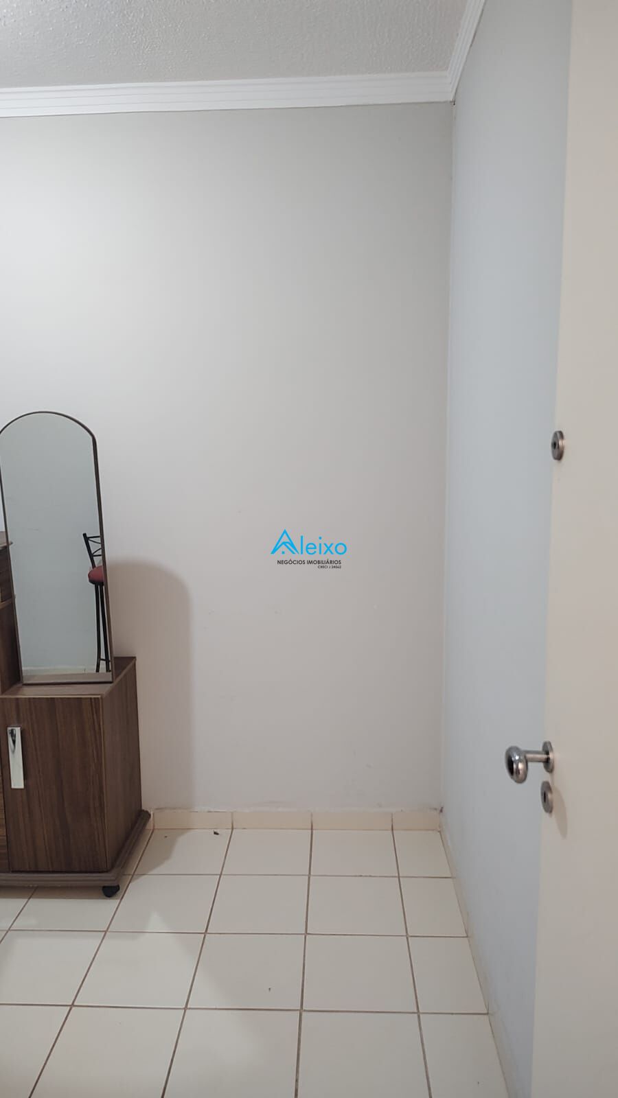 Casa de Condomínio com 3 quartos à venda, 180m² — foto 9 de 19