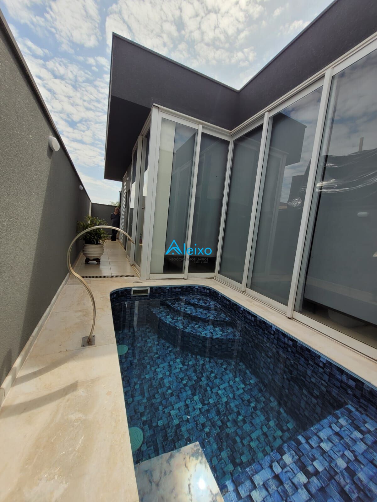Casa com 3 quartos à venda — foto 20 de 20