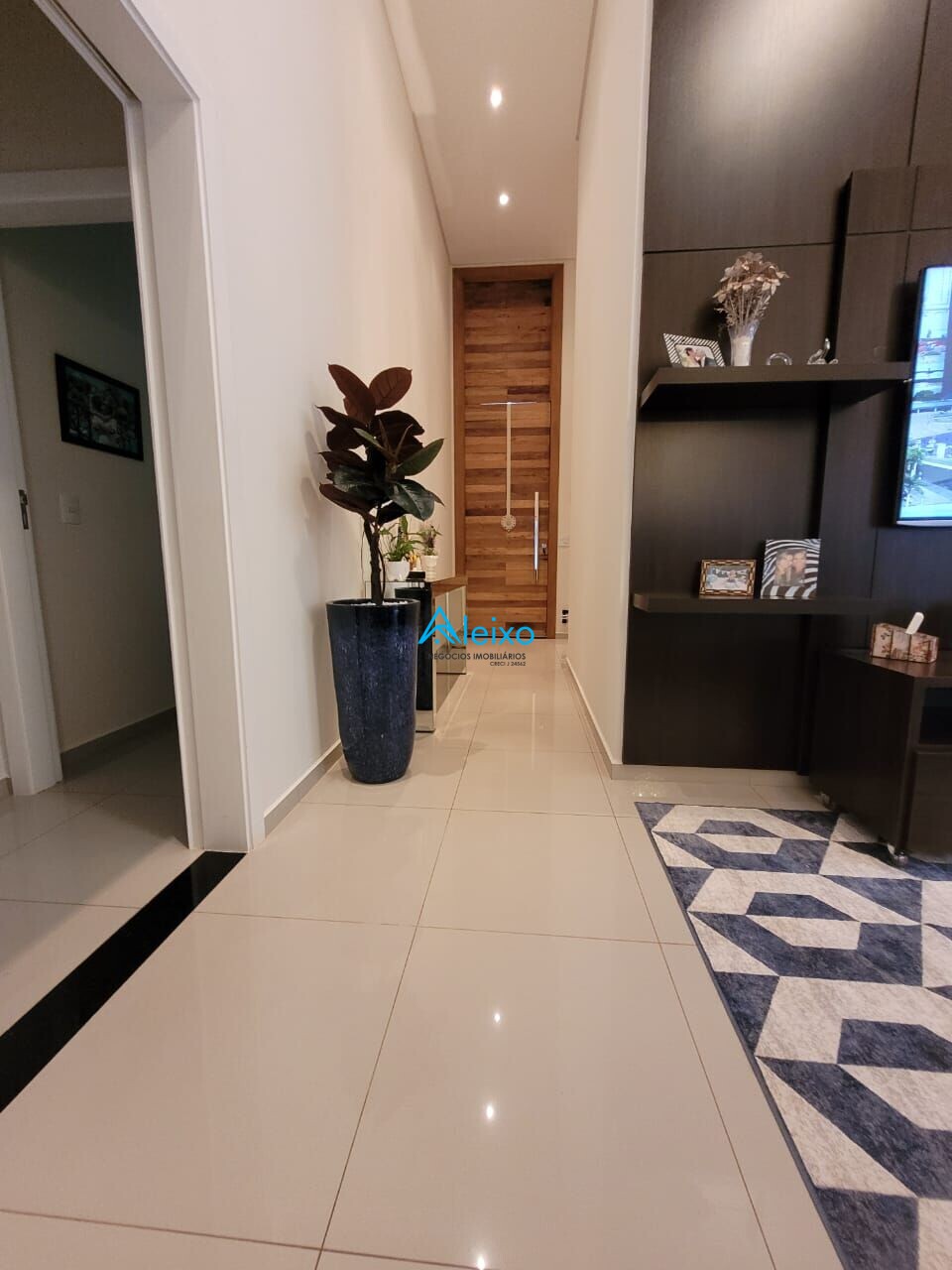 Casa com 3 quartos à venda — foto 7 de 20
