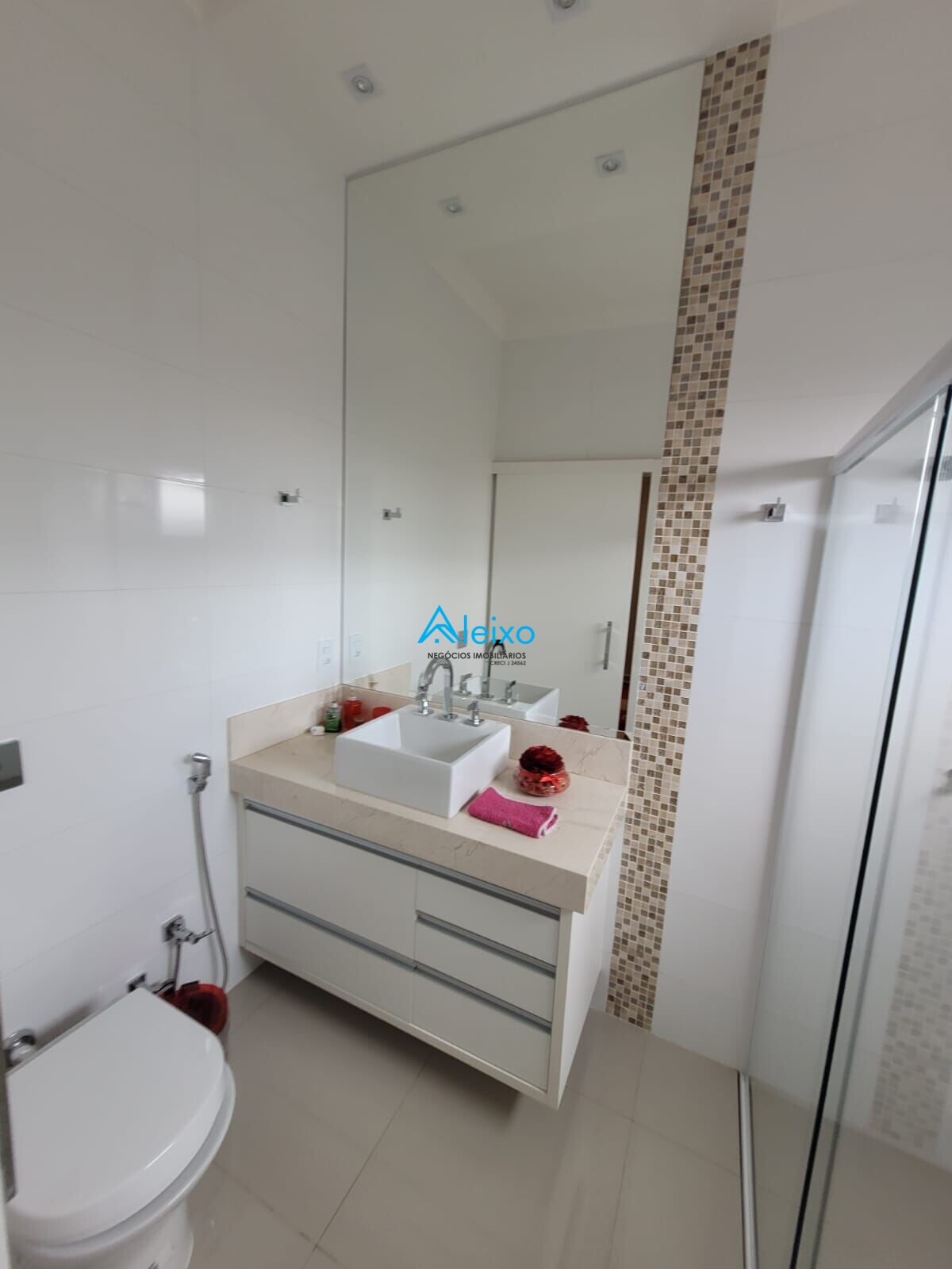 Casa com 3 quartos à venda — foto 14 de 20