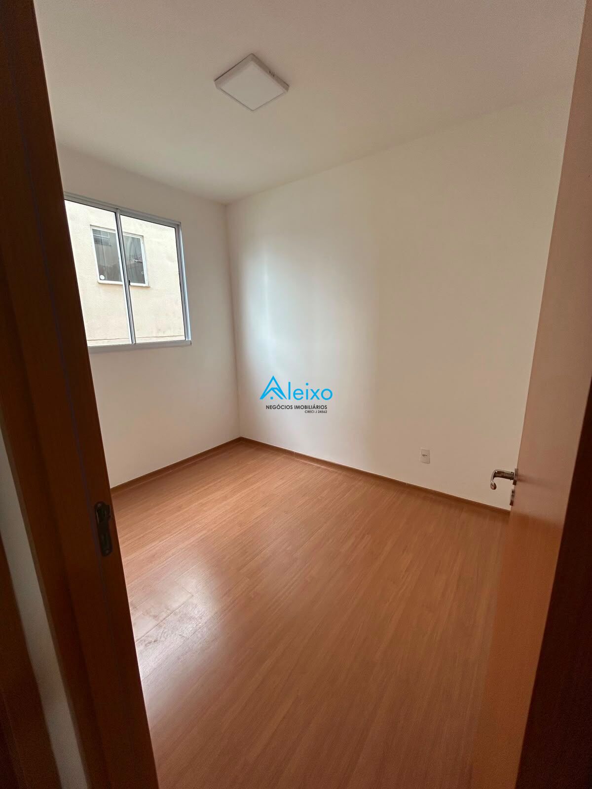 Apartamento com 2 quartos à venda, 40m² — foto 9 de 11