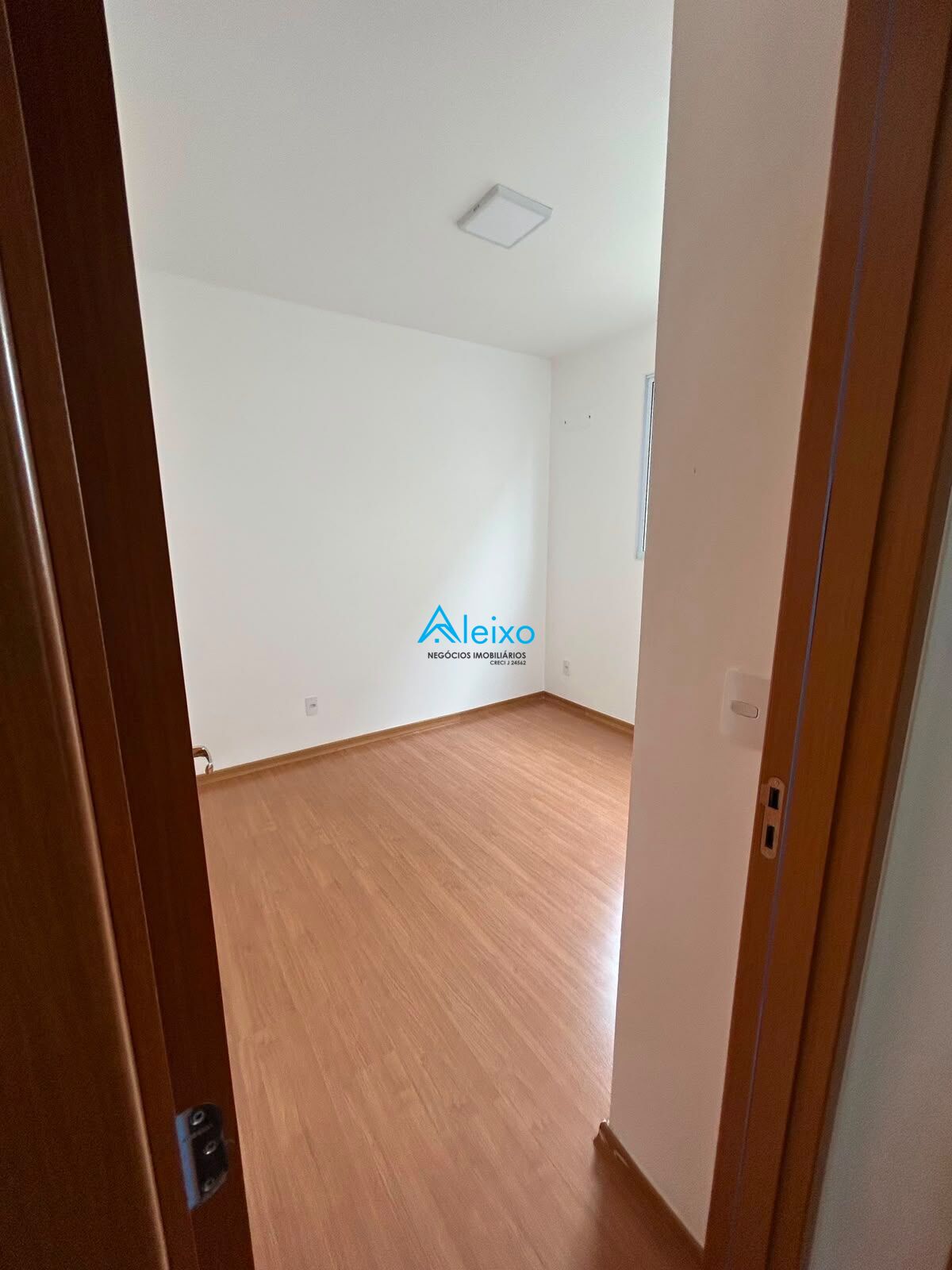 Apartamento com 2 quartos à venda, 40m² — foto 10 de 11