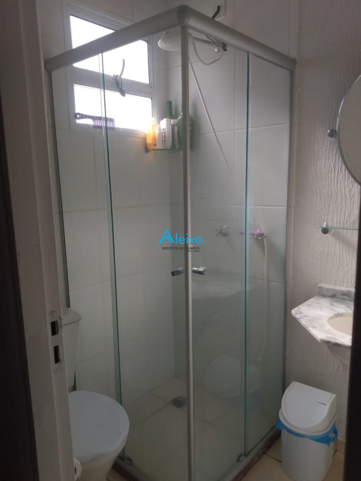 Casa de Condomínio com 3 quartos à venda — foto 10 de 12