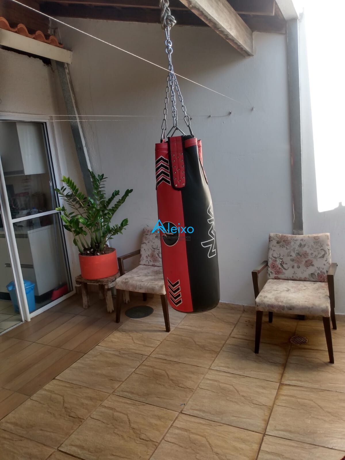 Casa de Condomínio com 3 quartos à venda — foto 11 de 12