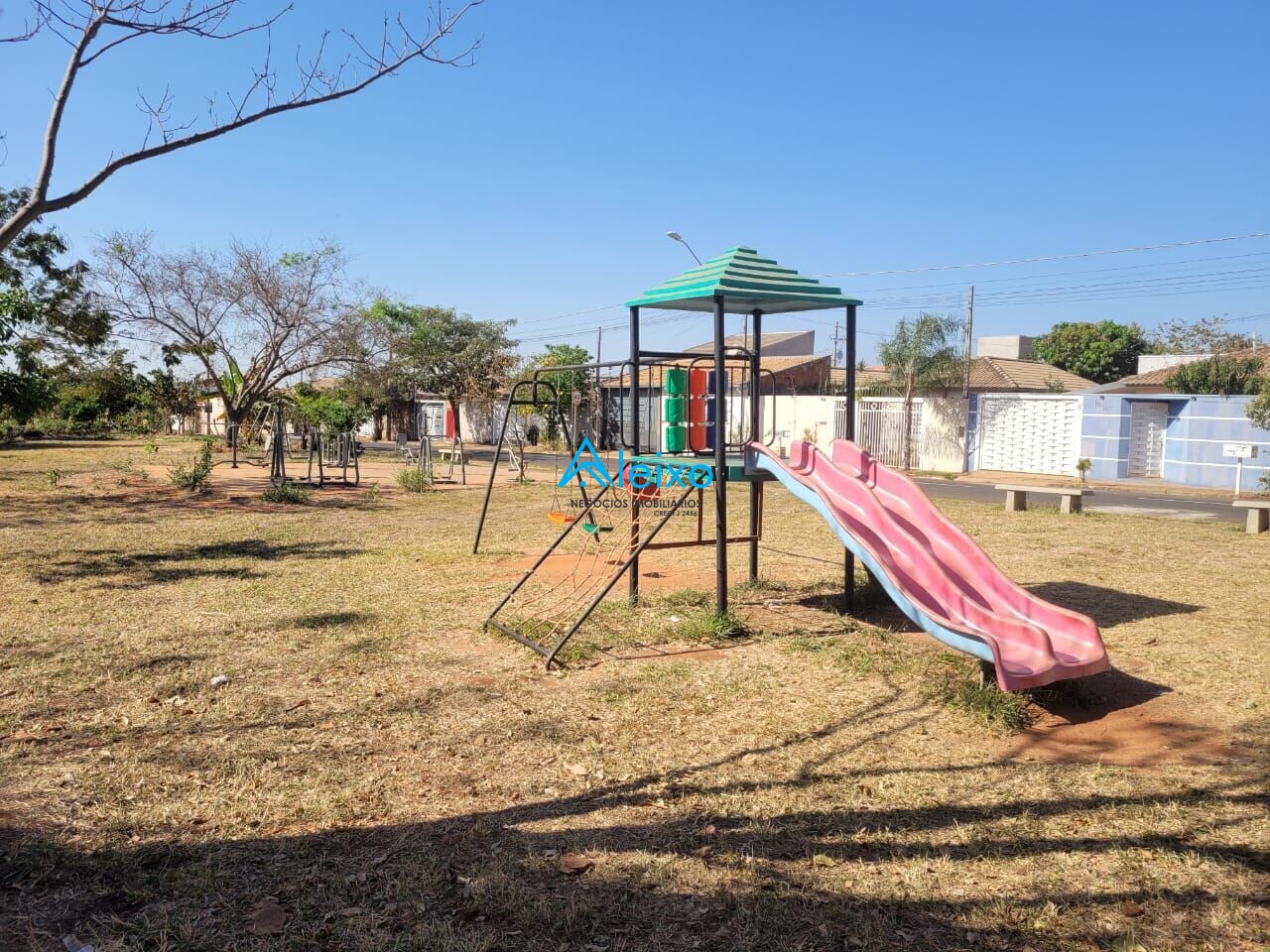 Casa com 2 quartos à venda — foto 12 de 13