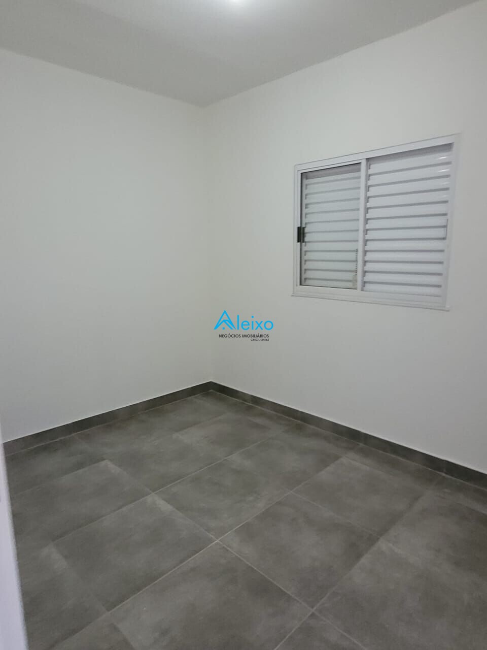 Casa com 2 quartos à venda — foto 5 de 13