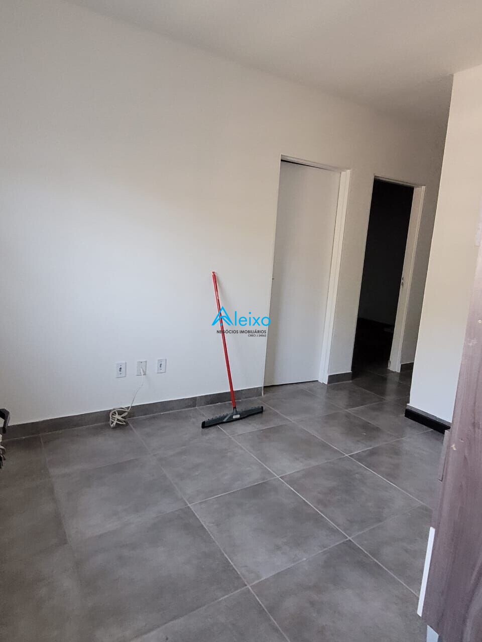 Casa com 2 quartos à venda — foto 6 de 13