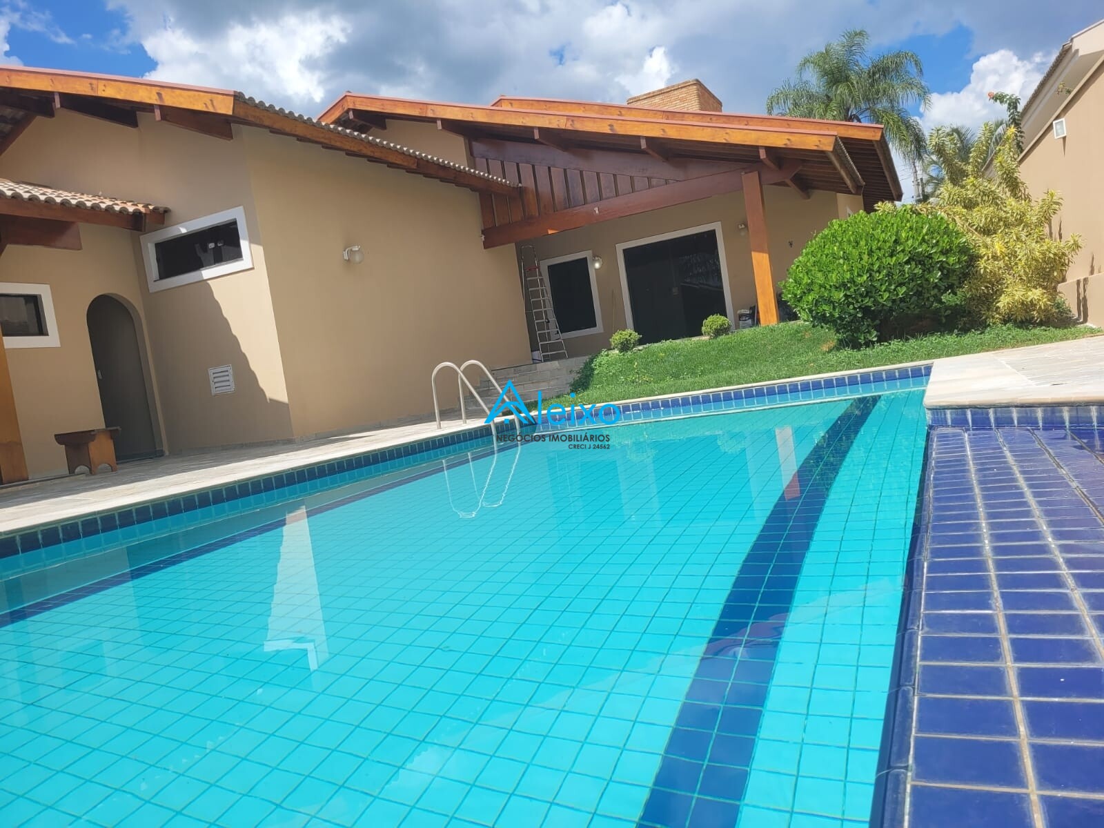 Casa à venda — foto 4 de 6