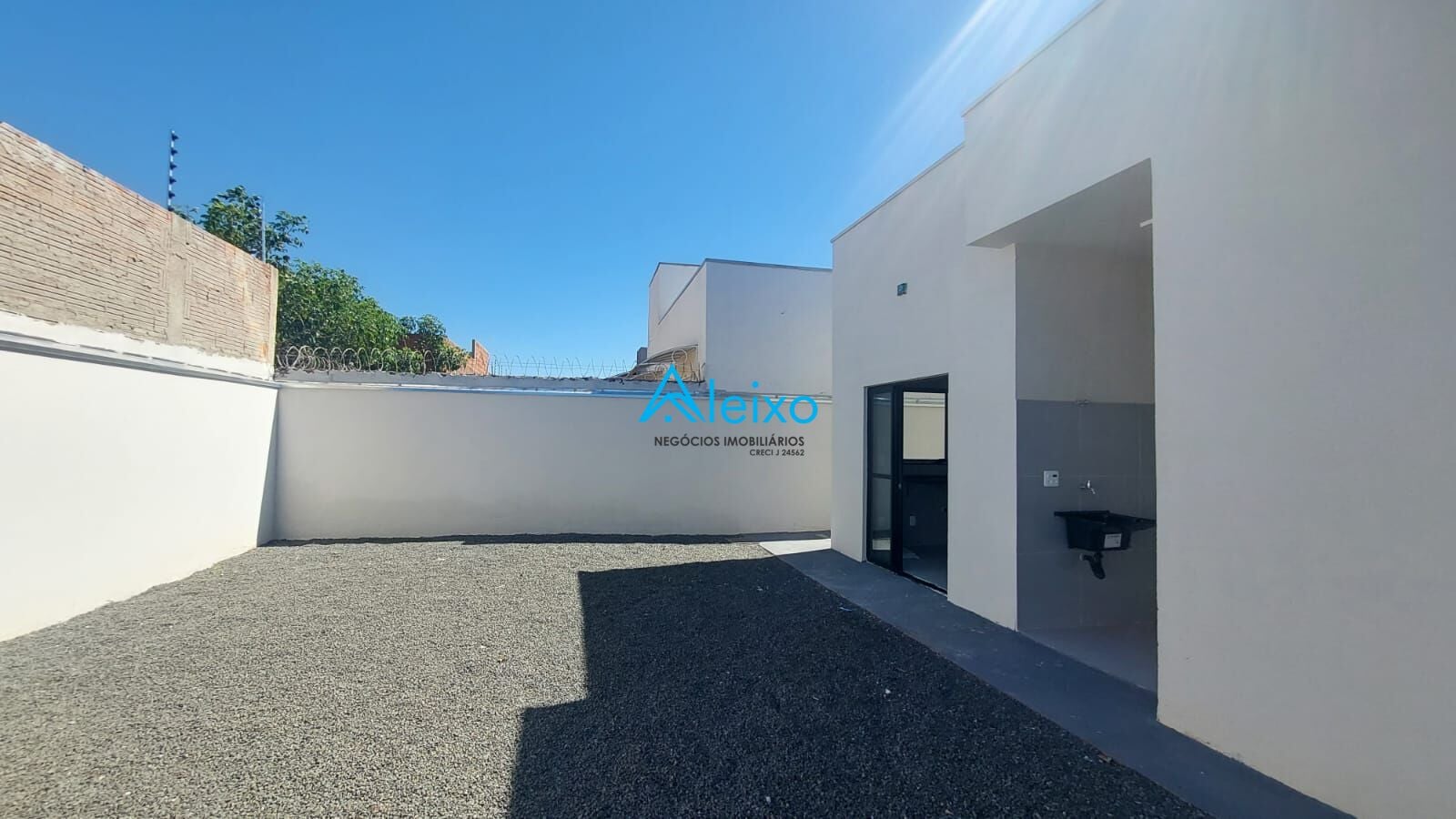 Casa com 2 quartos à venda, 56m² — foto 9 de 11